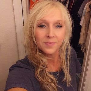 Meet your Posher, Stacey